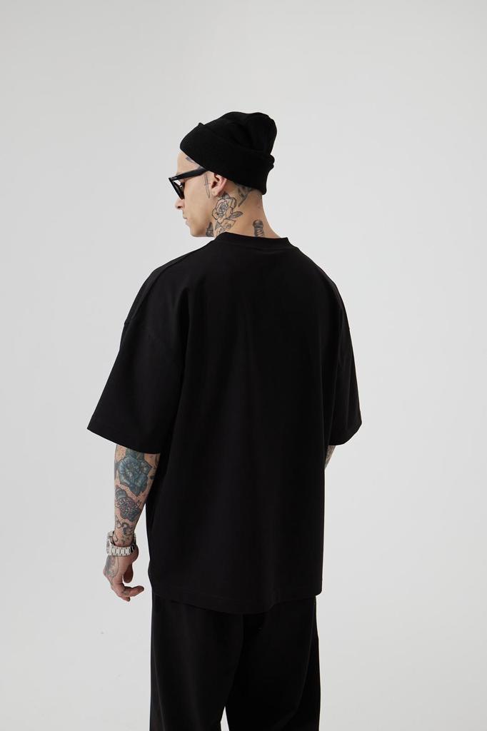 H! Oversize T-Shirt - Black Side