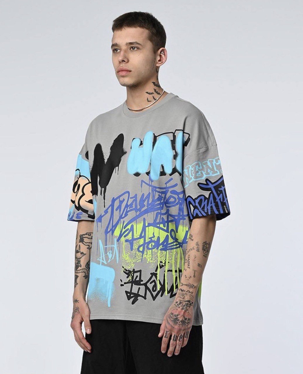 Graffiti Oversize T-Shirt - Black Side