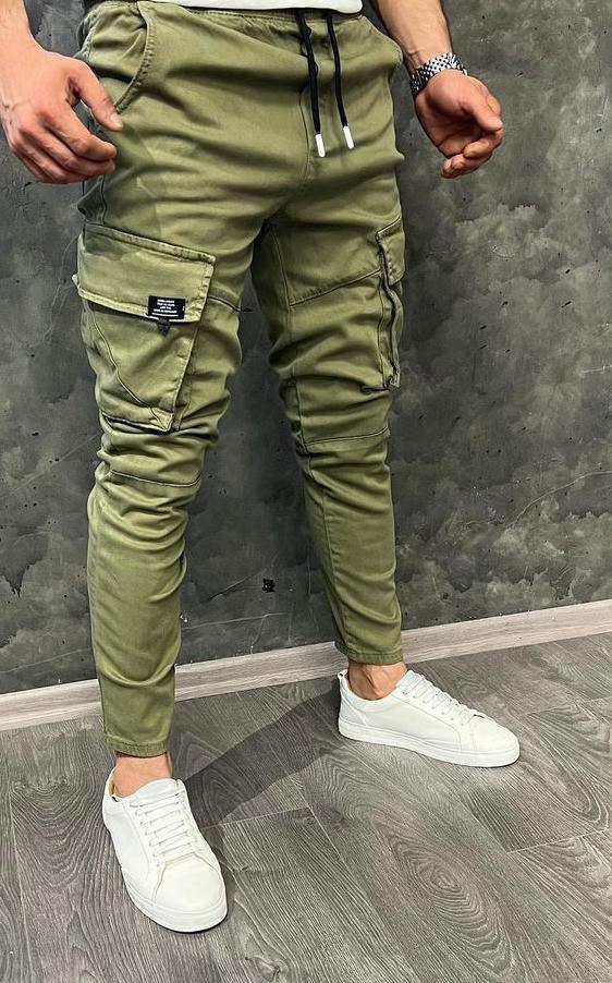 Plain Cargo Pants - Black Side