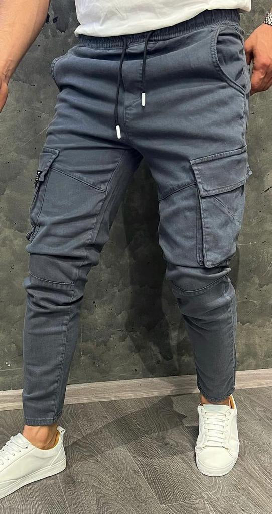 Plain Cargo Pants - Black Side