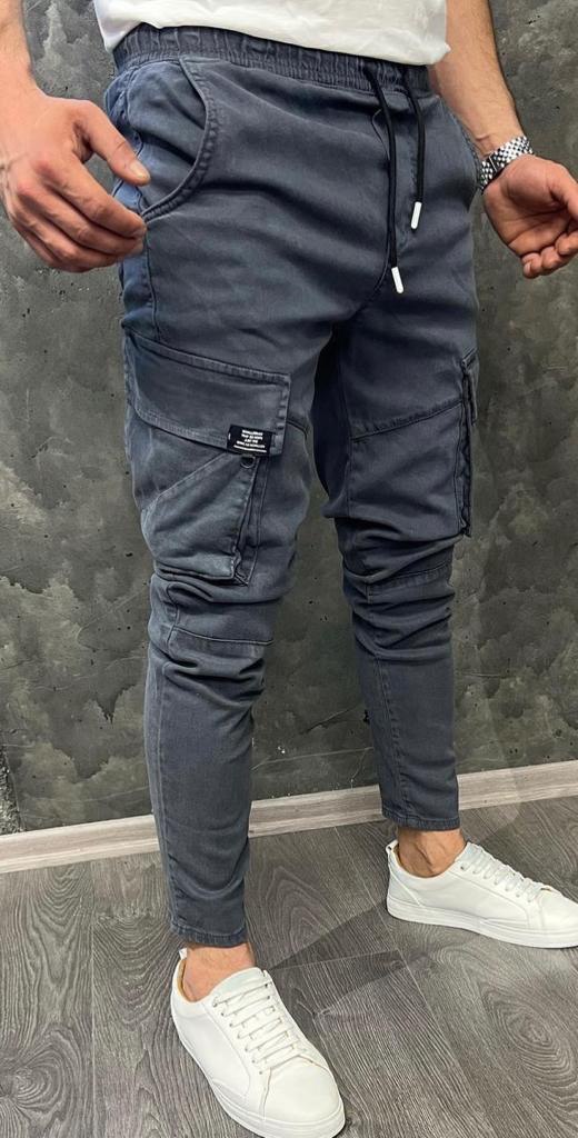 Plain Cargo Pants - Black Side